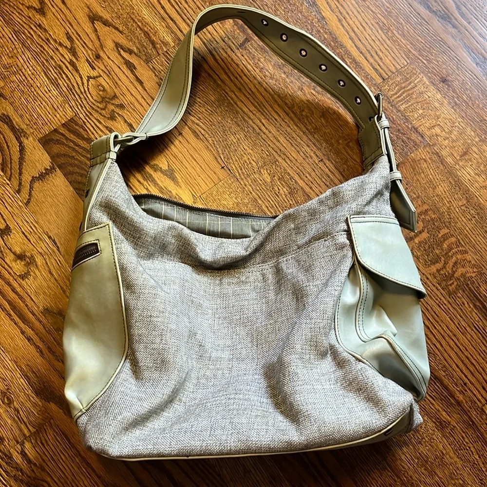 Matt & Nat Vintage Mint Green/Grey Vegan Leather Recycled Purse EUC